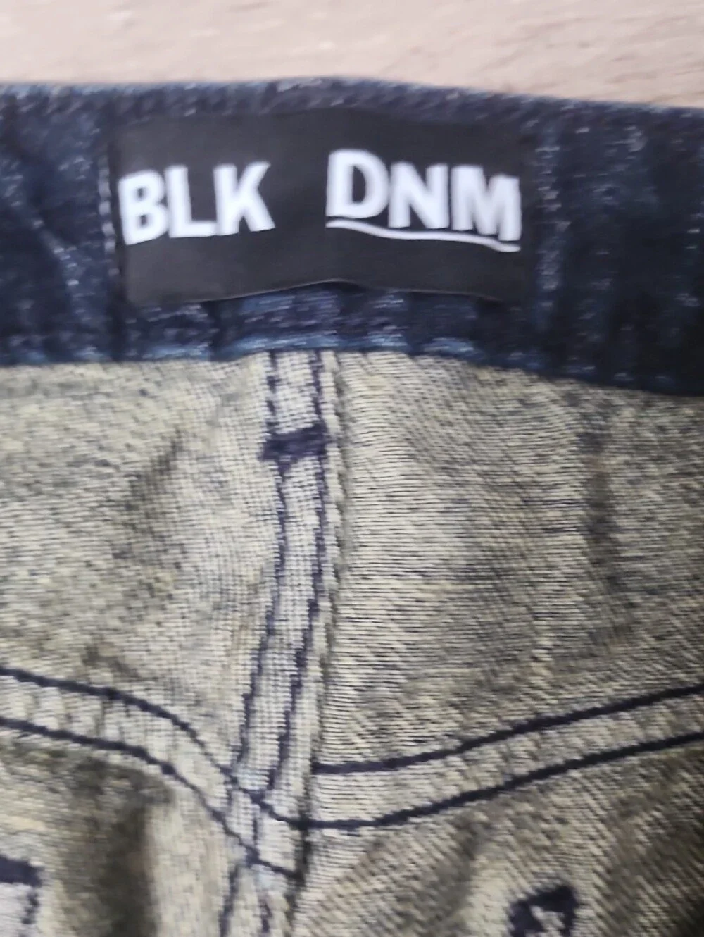 BLK DNM Women's Dark Indigo Frayed Denim Cutoff Shorts 2